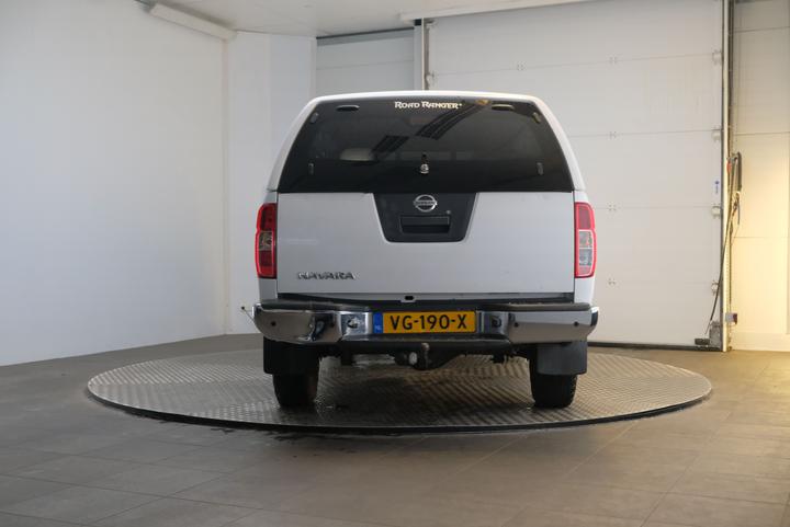 Photo 4 VIN: 00000000000009137 - NISSAN NAVARA 