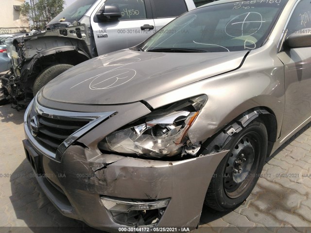 Photo 5 VIN: 00000000000107744 - NISSAN ALTIMA 