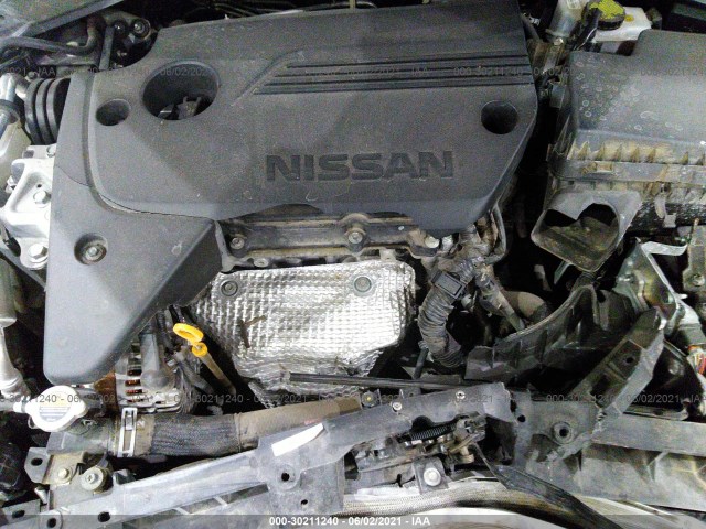 Photo 9 VIN: 00000000000193462 - NISSAN ALTIMA 