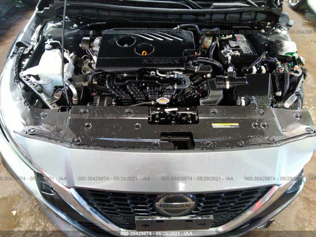 Photo 9 VIN: 00000000000222292 - NISSAN ALTIMA 