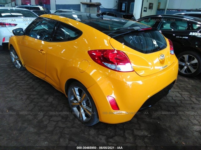 Photo 2 VIN: 00000000000324055 - HYUNDAI VELOSTER 