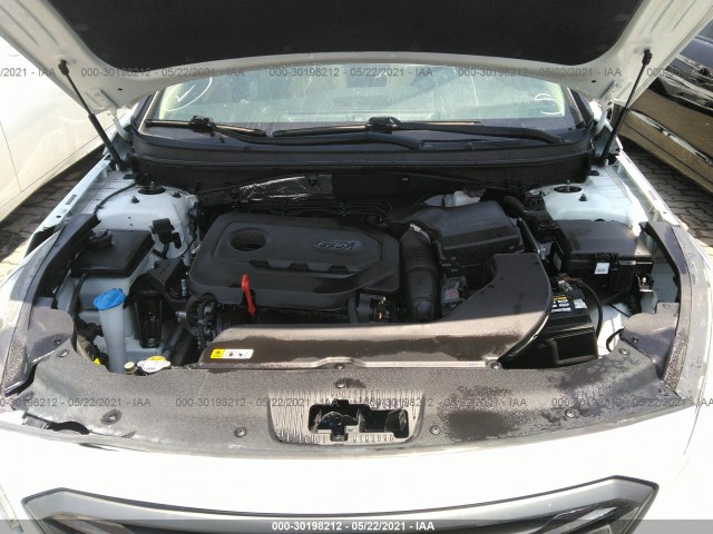 Photo 9 VIN: 00000000000328696 - HYUNDAI SONATA 