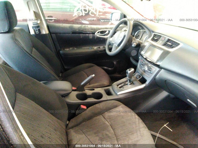 Photo 4 VIN: 00000000000394672 - NISSAN SENTRA 