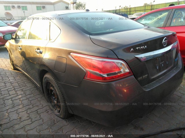 Photo 2 VIN: 00000000000404776 - NISSAN ALTIMA 