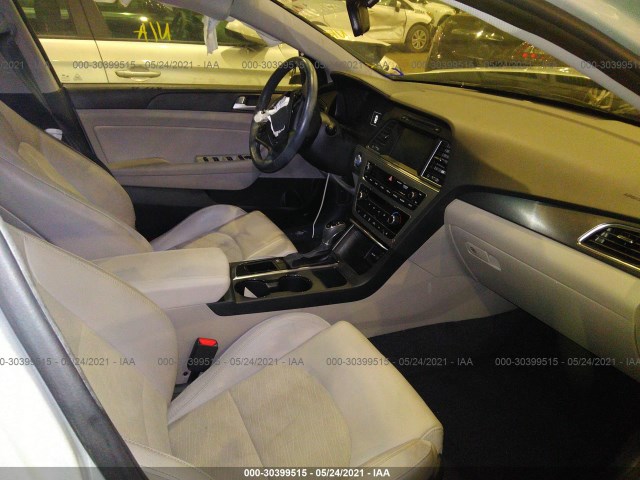 Photo 4 VIN: 00000000000414340 - HYUNDAI SONATA 