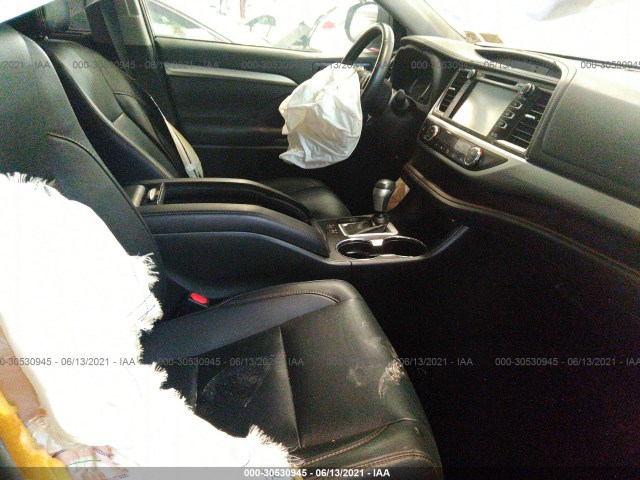 Photo 4 VIN: 00000000000919469 - TOYOTA HIGHLANDER 