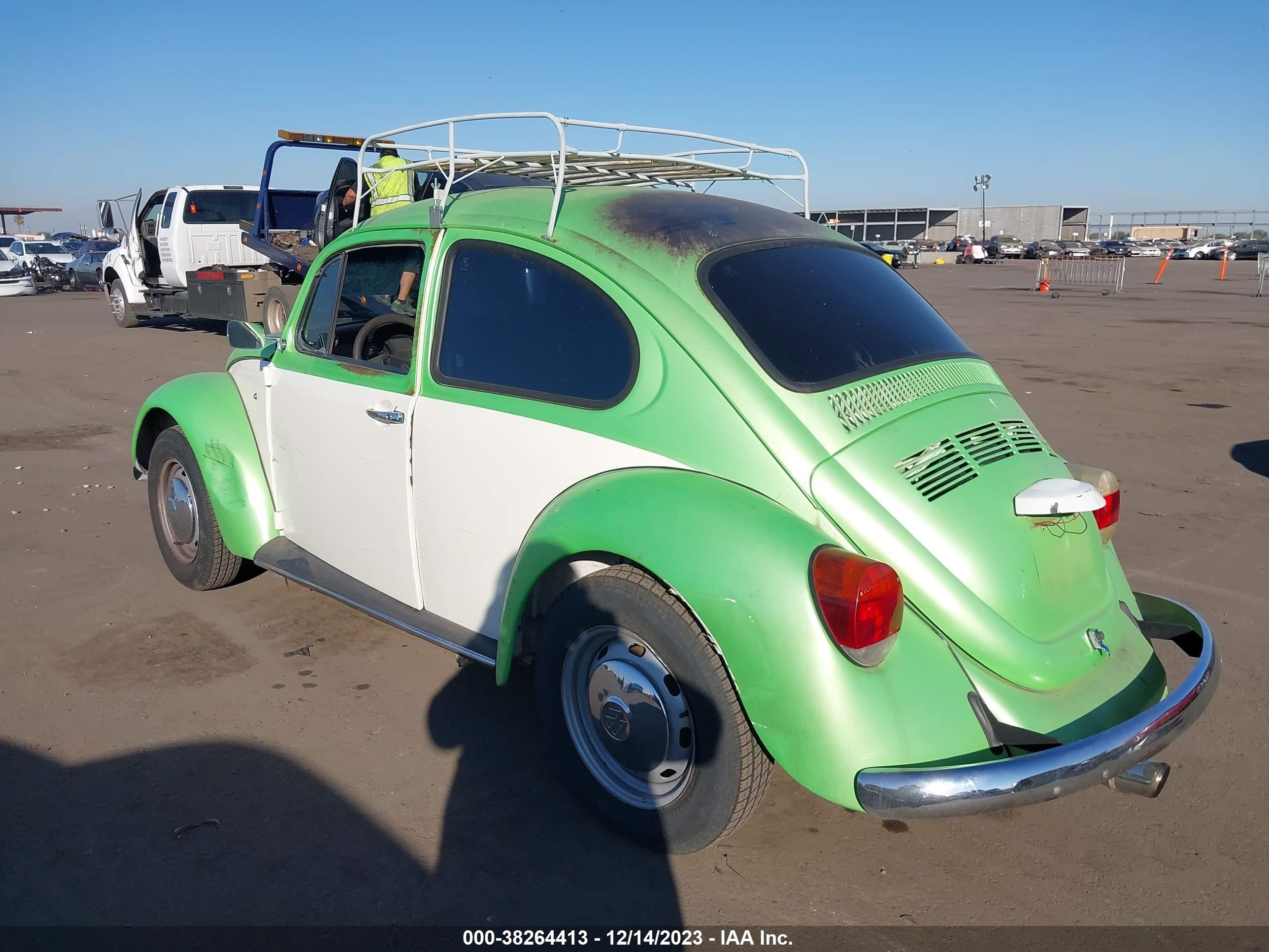 Photo 2 VIN: 00000000119786836 - VOLKSWAGEN BEETLE 