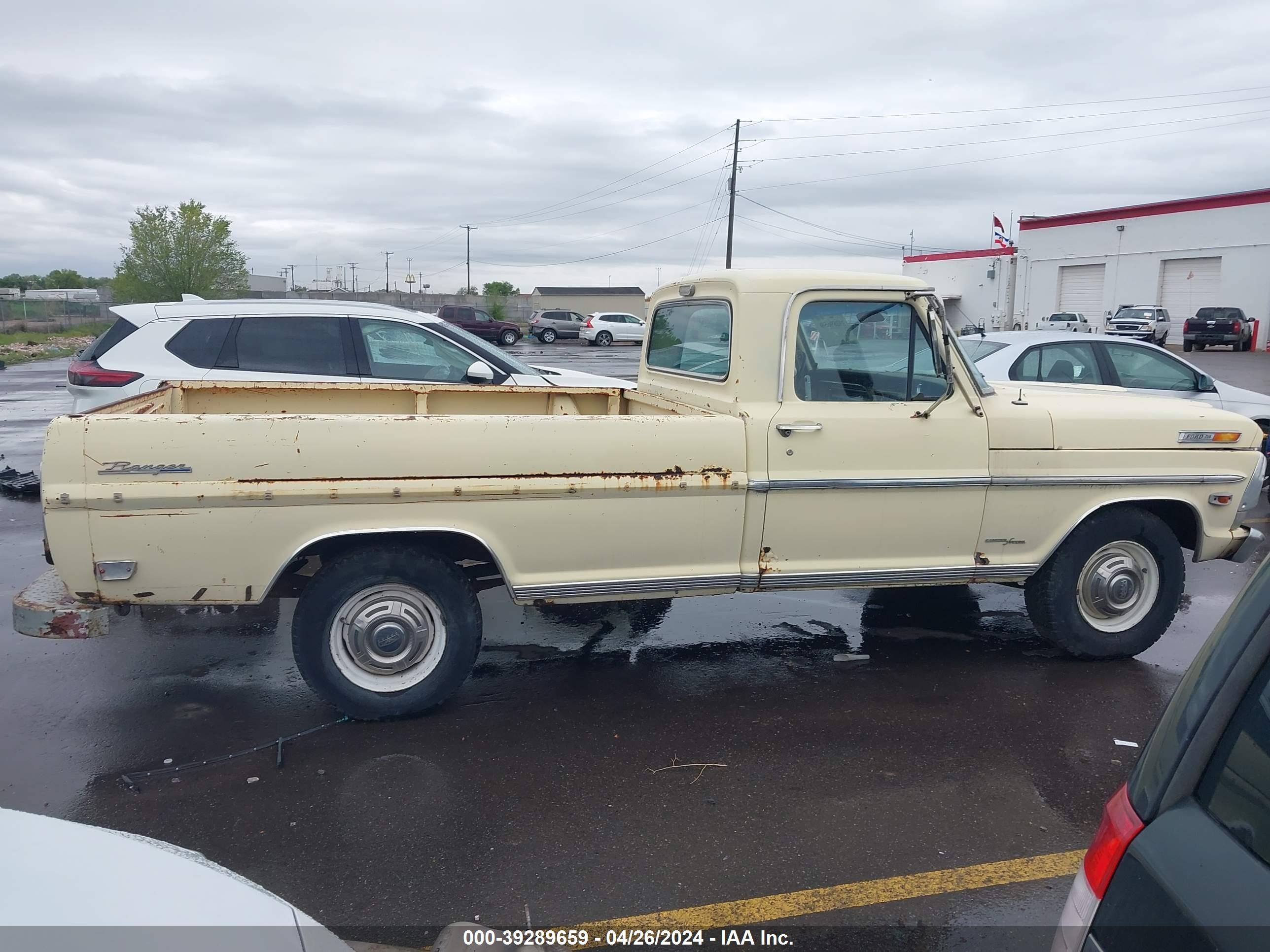 Photo 12 VIN: 000000F25YRD41039 - FORD F250 