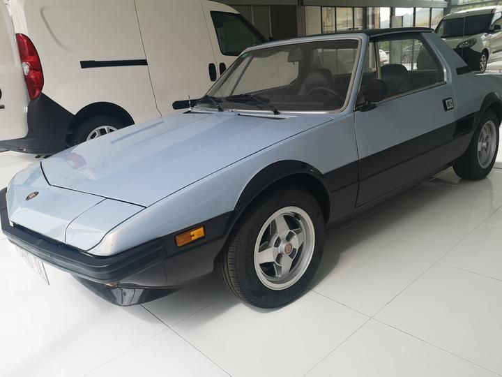 Photo 2 VIN: 00000128AS0013729 - FIAT X1 9 BERTONE TARGA 