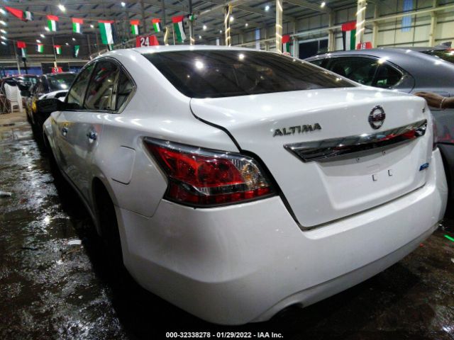 Photo 2 VIN: 000AL3AP2EN330358 - NISSAN ALTIMA 