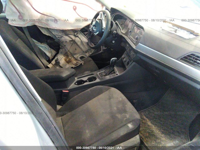 Photo 4 VIN: 000C57BU5KM033774 - VOLKSWAGEN JETTA 