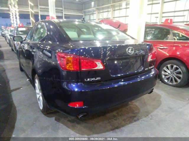 Photo 2 VIN: 000CF5C25A5043855 - LEXUS IS 250 