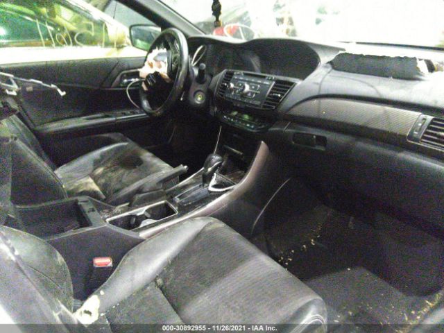 Photo 4 VIN: 000CR2F52GA153017 - HONDA ACCORD SEDAN 