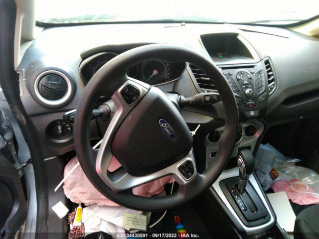 Photo 6 VIN: 000DP4BJXKM161035 - FORD FIESTA 