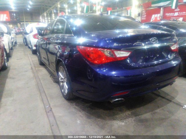 Photo 2 VIN: 000EC4AB4CH386059 - HYUNDAI SONATA 