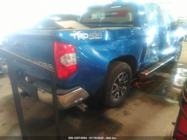 Photo 3 VIN: 000HW5F14JX747415 - TOYOTA TUNDRA 4WD 