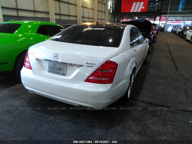 Photo 3 VIN: 000NG8GB7AA329464 - MERCEDES-BENZ S-CLASS 