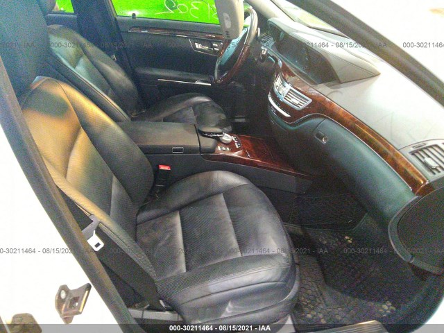 Photo 4 VIN: 000NG8GB7AA329464 - MERCEDES-BENZ S-CLASS 