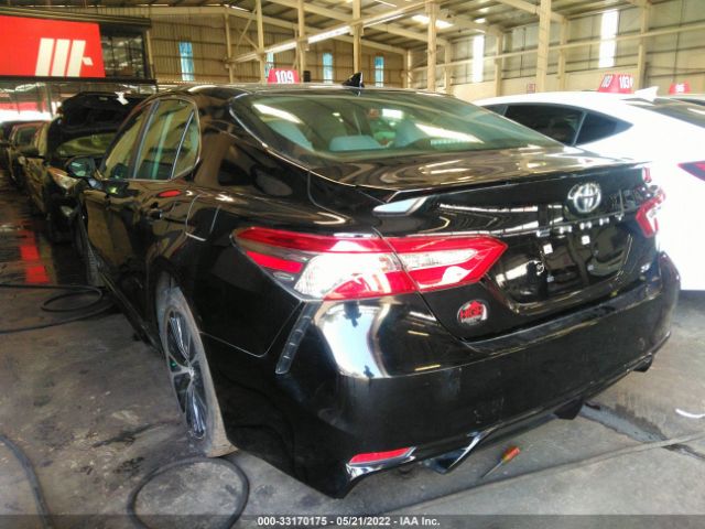 Photo 2 VIN: 001B11HK7KU197242 - TOYOTA CAMRY 