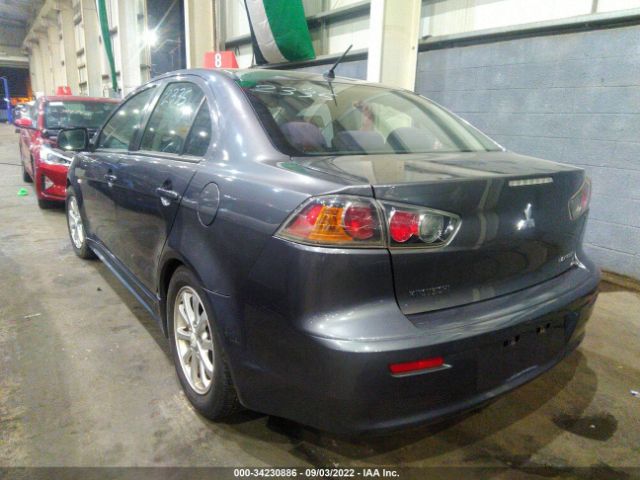 Photo 2 VIN: 0032U2FU6AU010494 - MITSUBISHI LANCER 