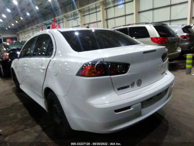 Photo 2 VIN: 0032U2FU6FU009210 - MITSUBISHI LANCER 