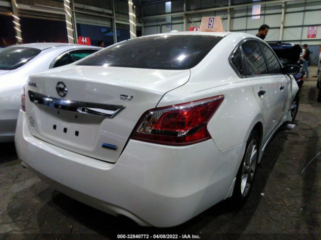 Photo 3 VIN: 004AL3AP3DC225614 - NISSAN ALTIMA 