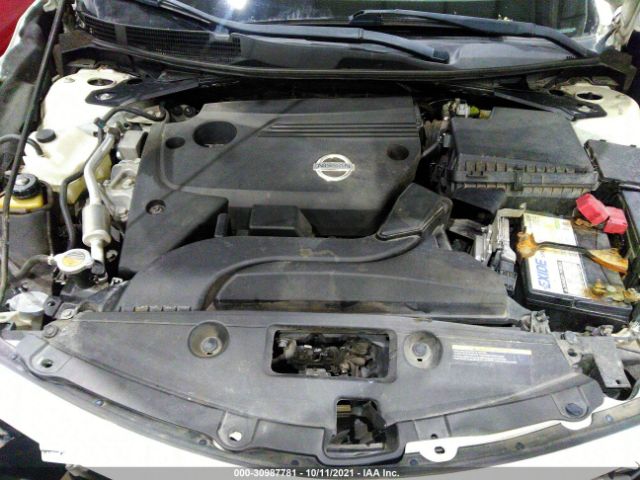 Photo 9 VIN: 004AL3APXFN317889 - NISSAN ALTIMA 