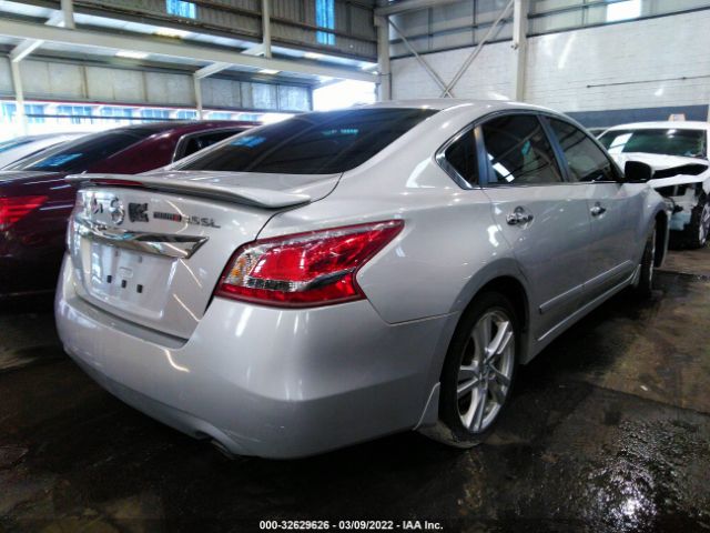 Photo 3 VIN: 004BL3AP3DC237668 - NISSAN ALTIMA 