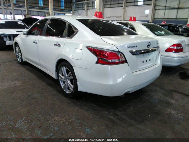 Photo 2 VIN: 004BL3APXFC157321 - NISSAN ALTIMA 