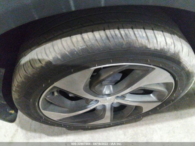 Photo 7 VIN: 008J33A20GU144711 - HYUNDAI TUCSON 