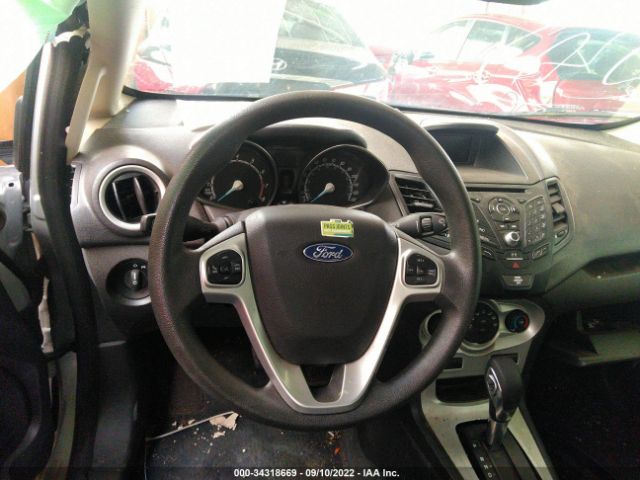 Photo 6 VIN: 00ADP4BJ7JM127956 - FORD FIESTA 