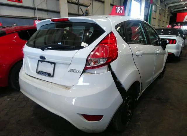 Photo 3 VIN: 00ADP4TJ2GM104396 - FORD FIESTA 