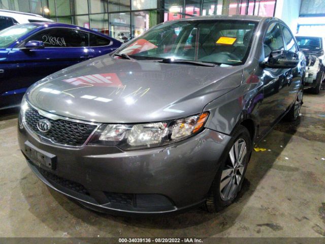 Photo 1 VIN: 00AFU4A21D5733475 - KIA FORTE 