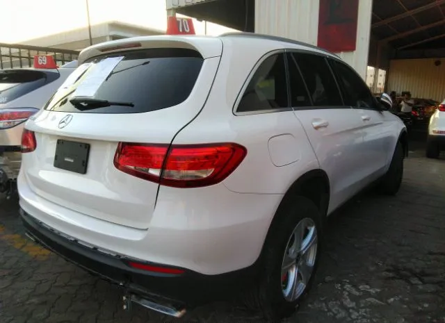 Photo 3 VIN: 00C0G4JB3JV034984 - MERCEDES-BENZ GLC 