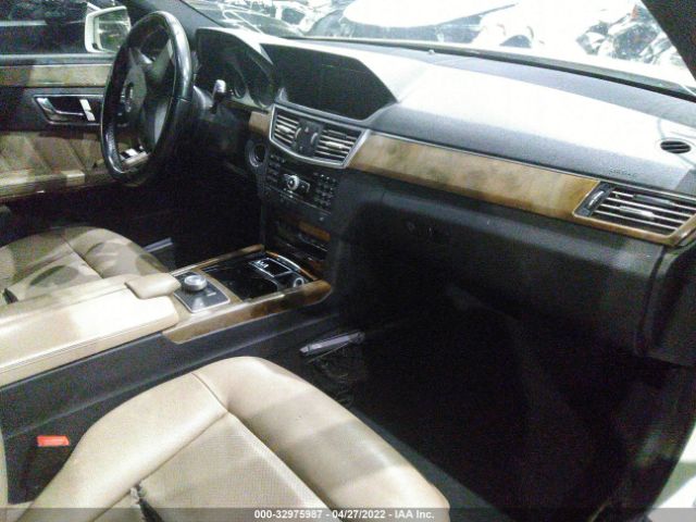 Photo 4 VIN: 00DHF5GB2AA246362 - MERCEDES-BENZ E-CLASS 