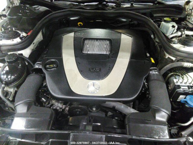 Photo 9 VIN: 00DHF5GB2AA246362 - MERCEDES-BENZ E-CLASS 