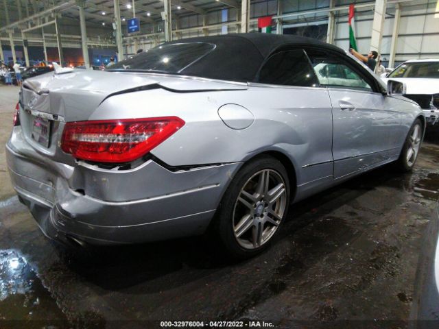 Photo 3 VIN: 00DKK5GF2BF108636 - MERCEDES-BENZ E-CLASS 