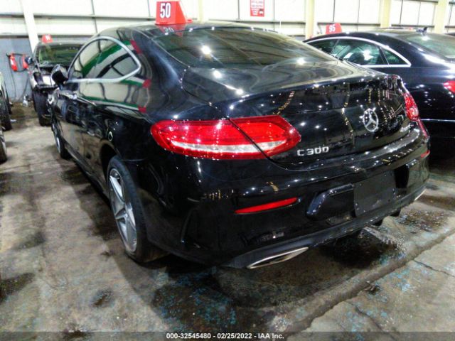 Photo 2 VIN: 00DWJ4KB7HF406529 - MERCEDES-BENZ C 