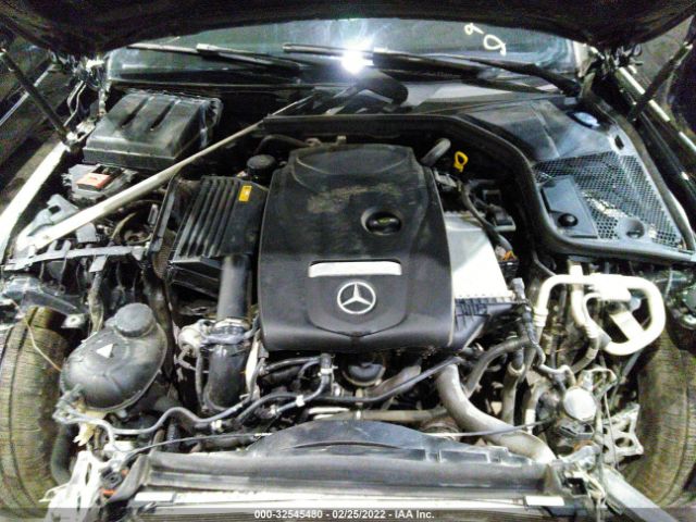 Photo 9 VIN: 00DWJ4KB7HF406529 - MERCEDES-BENZ C 