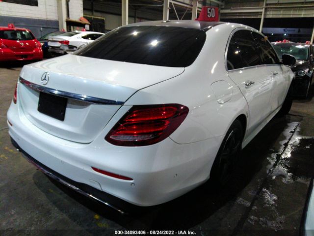 Photo 3 VIN: 00DZF4JB3HA082623 - MERCEDES-BENZ E-CLASS 