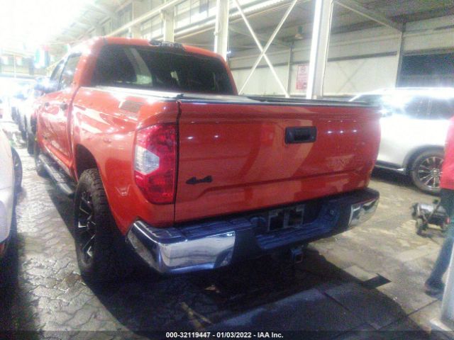 Photo 2 VIN: 00FDW5F1XHX634741 - TOYOTA TUNDRA 4WD 