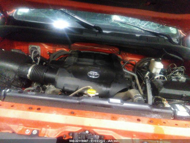 Photo 9 VIN: 00FDW5F1XHX634741 - TOYOTA TUNDRA 4WD 