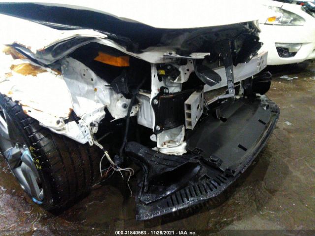 Photo 5 VIN: 00HBE1D29E5001345 - LEXUS IS 350 