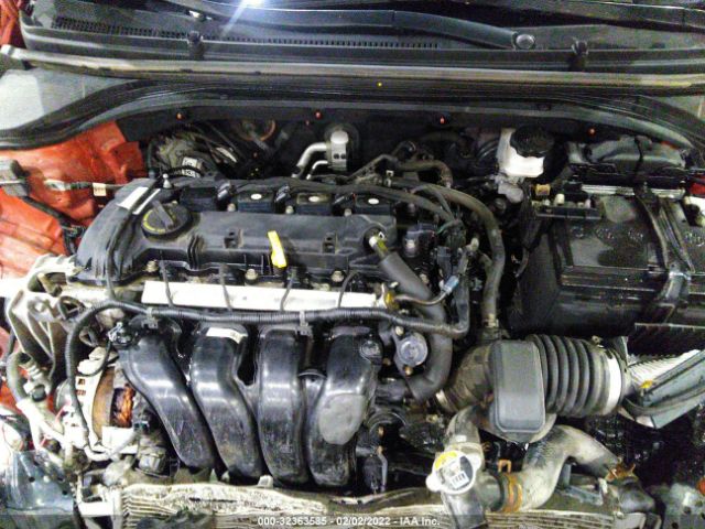 Photo 9 VIN: 00HD84LF7HU086649 - HYUNDAI ELANTRA 