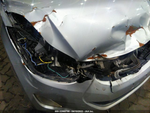 Photo 5 VIN: 00HDH4AE2CU313782 - HYUNDAI ELANTRA 