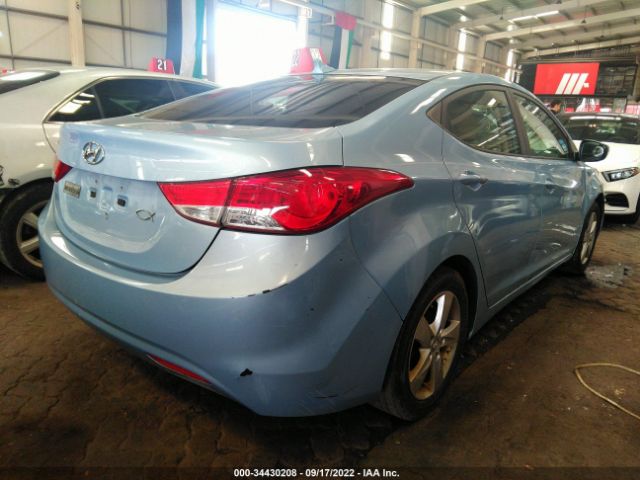 Photo 3 VIN: 00HDH4AE9BU115733 - HYUNDAI ELANTRA 