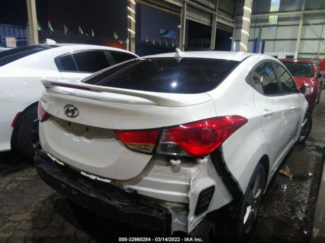 Photo 3 VIN: 00PDH4AE4DH188607 - HYUNDAI ELANTRA 