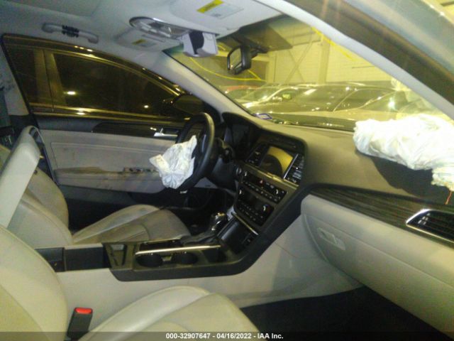 Photo 4 VIN: 00PE34AF2FH037876 - HYUNDAI SONATA 