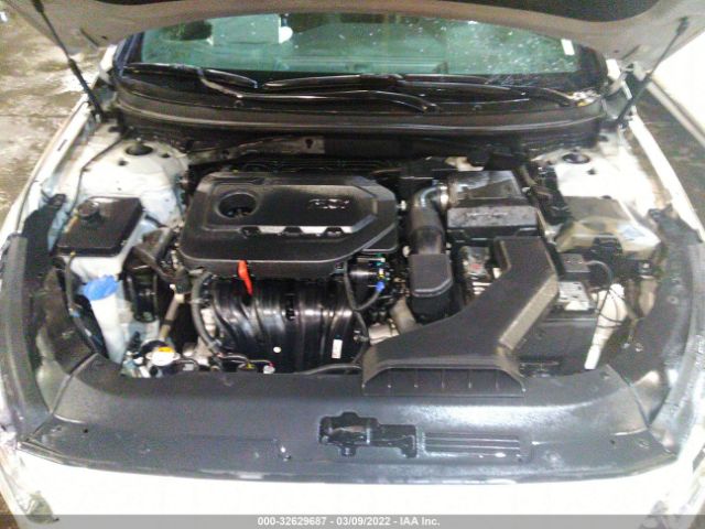 Photo 9 VIN: 00PE34AF2KH813207 - HYUNDAI SONATA 