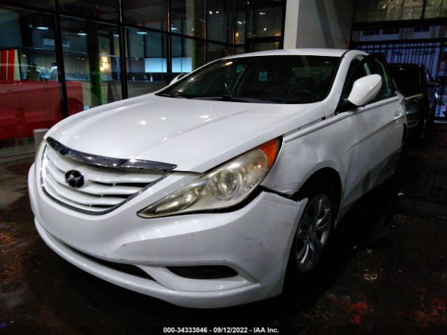 Photo 1 VIN: 00PEB4AC2BH124017 - HYUNDAI SONATA 